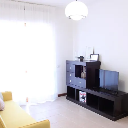 Apartman Tuvixeddu - *